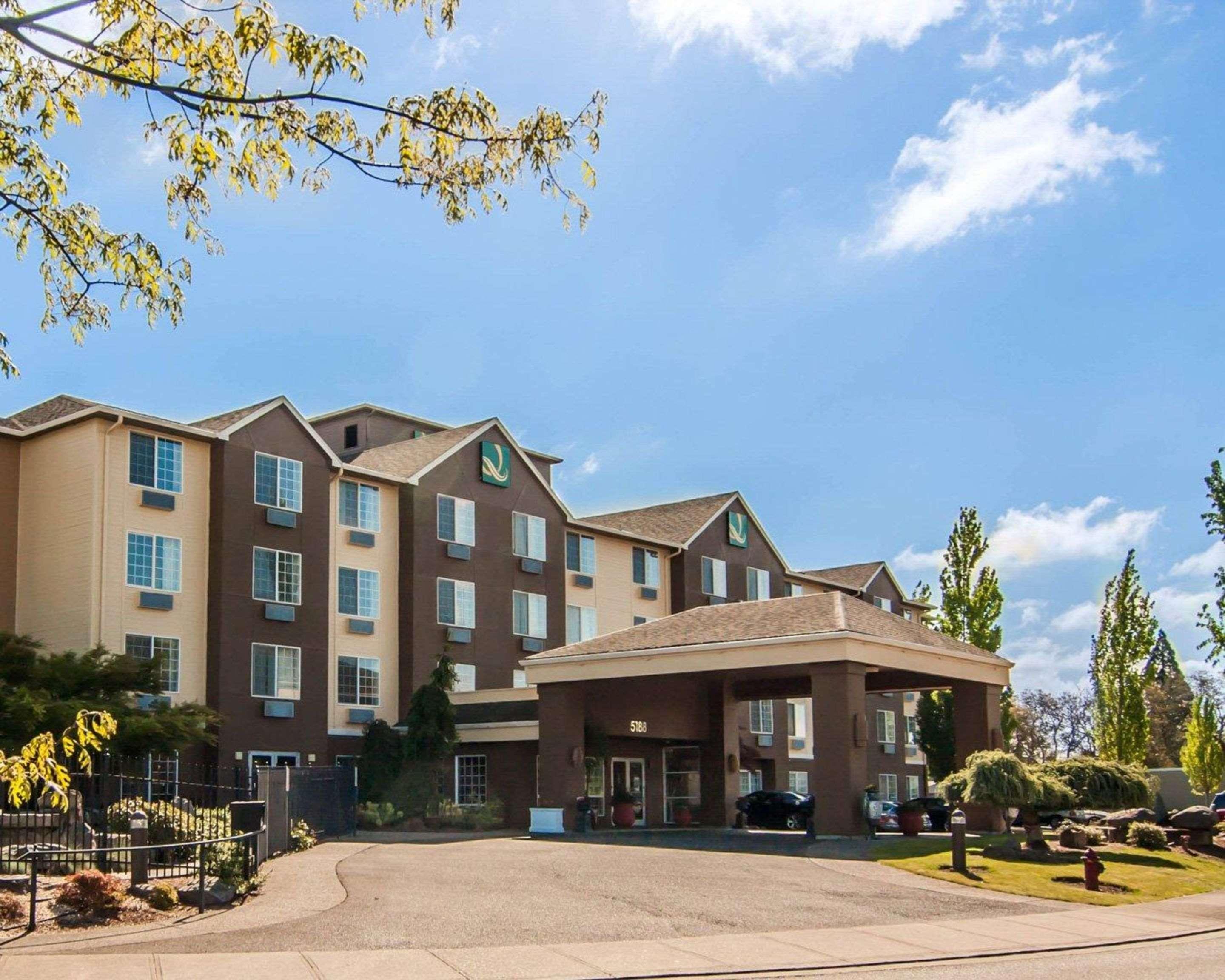 Best Western Premier Keizer Salem Hotel Exterior photo